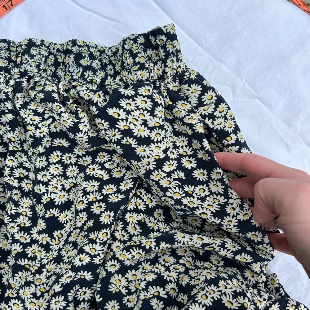 SOLD Vintage 90s Style Neiman Marcus Floral Wide Leg Silk Pants Boho Flowy Daisy - Picture 3 of 8